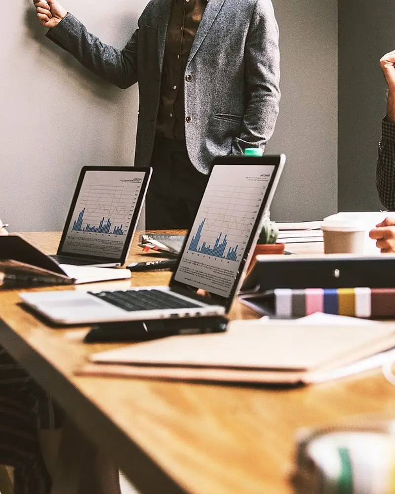 Jak założyć firmę za granicą – poradnik krok po kroku