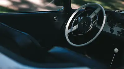 Kaucja rejestracyjna przy sprowadzaniu samochodu – co warto 