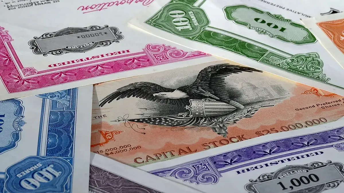 Fundusze ETF: Korzyści, Dywersyfikacja i Niskie Koszty Inwes