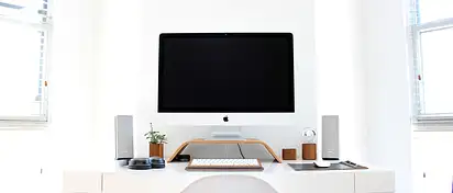 Praca zdalna vs hybrydowa: co wybrać?