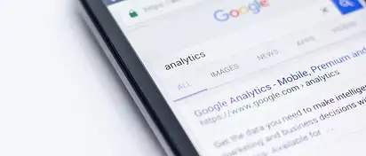 SEO dla e-commerce: Jak zoptymalizować sklep?