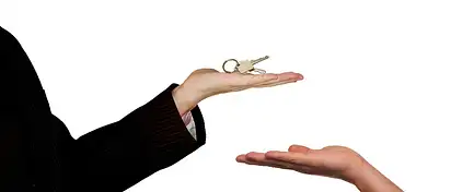 Prowizja od sprzedaży w warszawskich agencjach nieruchomości